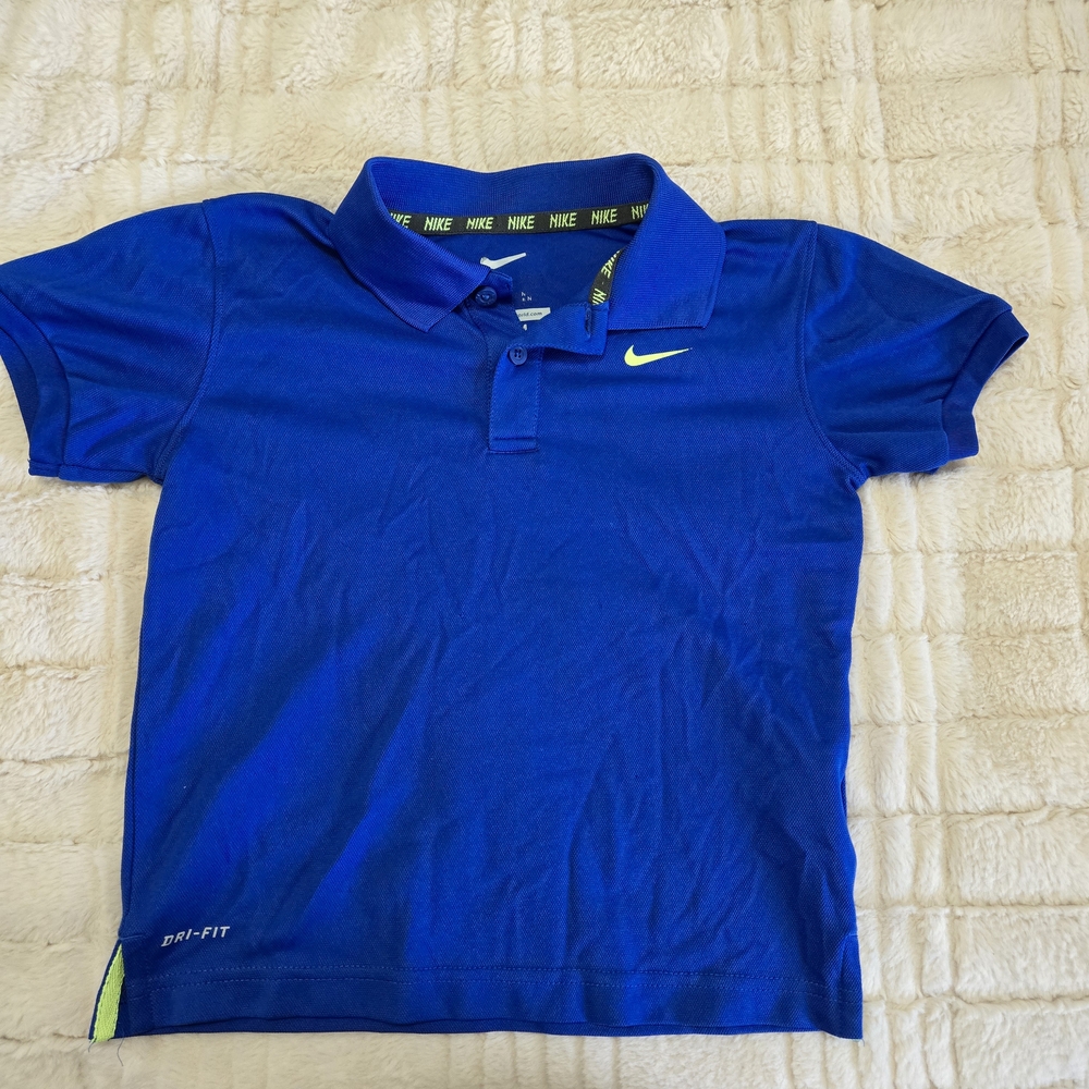 Nike DriFit Kids Medium Polo Shirt in Vibrant Blue W Volt Yellow Logo